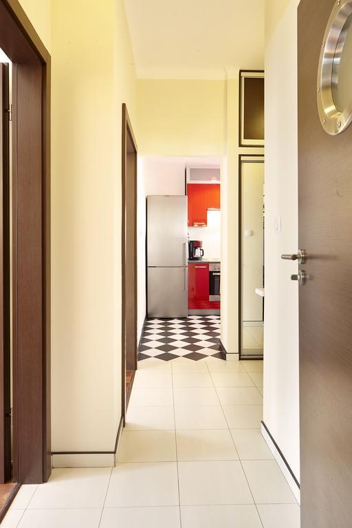 Lovely Funky Flat Near Royal Park Varsovie Extérieur photo